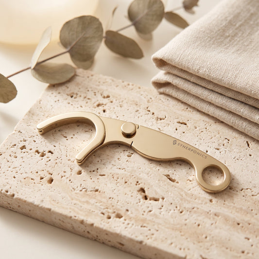 Reusable Floss Holder (TiN Coated)